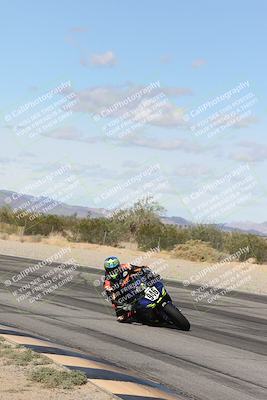 media/Nov-16-2025-Race Pace (Sun) [[8c5fa54630]]/Verified Riders/4-Turn 3 Inside (1050am)/